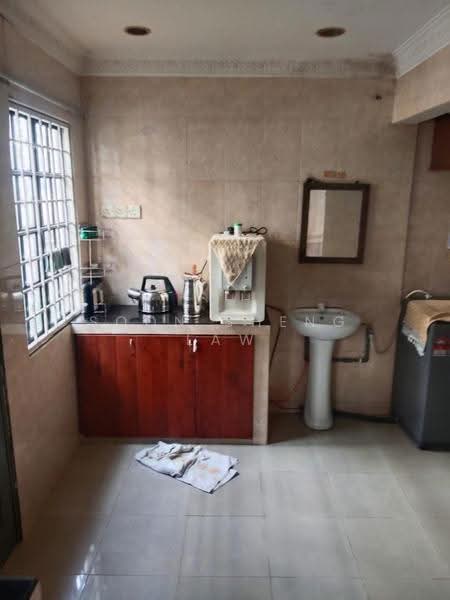 Terraced House for Sale in Taman Jasmin (Kajang) - Soon Sheng Law - Kitchen - PropertyGuru.com.my