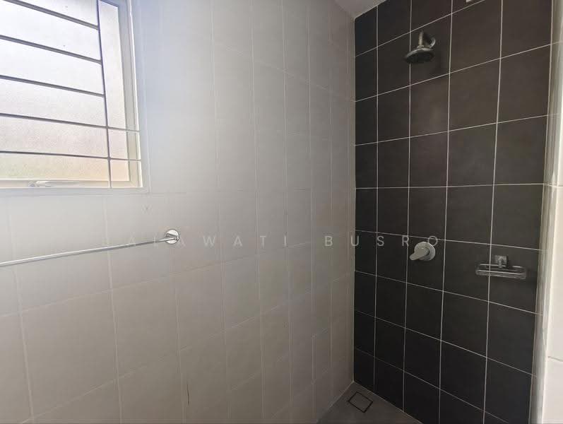 Terraced House for Sale in Putrajaya (Putrajaya) - Salawati Busro - Bathroom - PropertyGuru.com.my