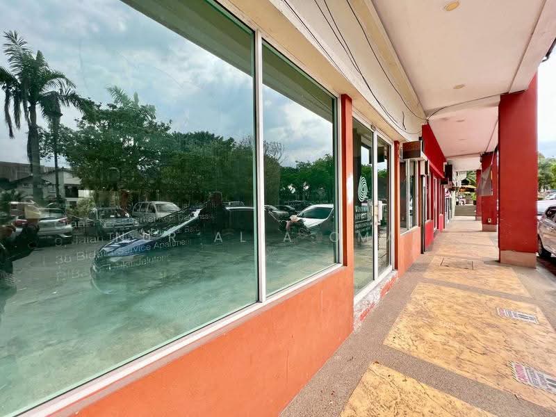 Kedai untuk Disewa di Shah Alam (Selangor) - Nur Alia Omar - Exterior - PropertyGuru.com.my