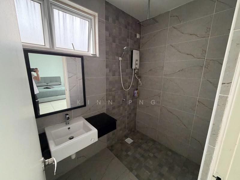 Service Residence for Rent at Pinnacle Tower - Kinn Png - Bathroom - PropertyGuru.com.my