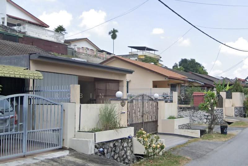 Rumah Teres 1-Tingkat untuk Dijual di Seksyen 22 (Petaling Jaya) - Robin Tchong - Exterior - PropertyGuru.com.my