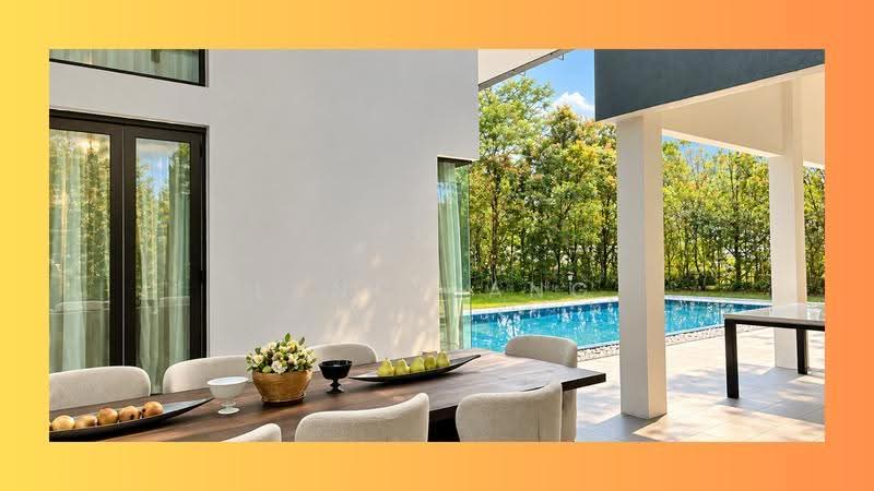 Bungalow House for Sale in Ampang (Selangor) - Lancy Ang - Dining Room - PropertyGuru.com.my