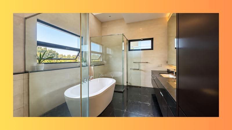 Bungalow House for Sale in Ampang (Selangor) - Lancy Ang - Bathroom - PropertyGuru.com.my