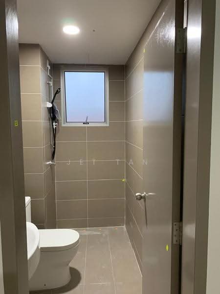 Condominium for Sale at Platinum Splendor Residence - Jet Tan - Bathroom - PropertyGuru.com.my