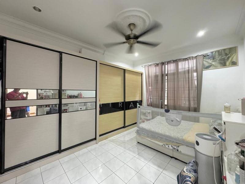 1-storey Terraced House for Sale in Bandar Rinching (Semenyih) - Mahirah . - Bedroom - PropertyGuru.com.my