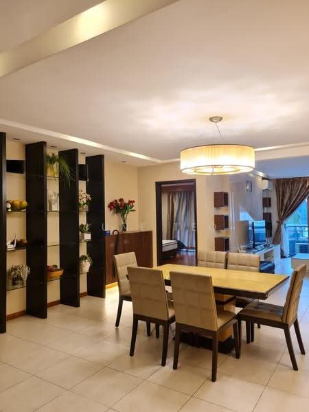Pangsapuri untuk Disewa di Molek Pine 2 - June Teo - Dining Room - PropertyGuru.com.my