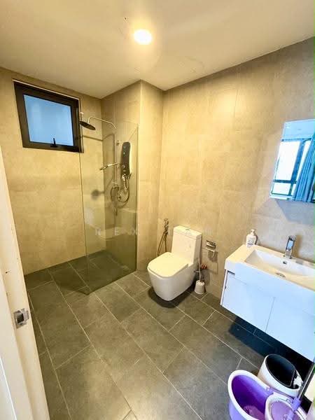 Kediaman Servis untuk Disewa di East Parc @ Manjalara - Rex Tan - Bathroom - PropertyGuru.com.my