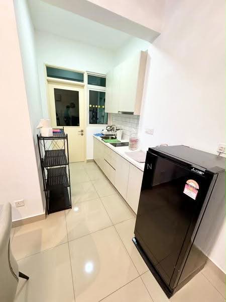 Kediaman Servis untuk Disewa di East Parc @ Manjalara - Rex Tan - Kitchen - PropertyGuru.com.my