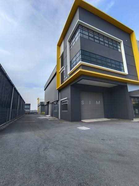 Factory for Sale in Nilai Impian (Nilai) - Skirt Sim - Exterior - PropertyGuru.com.my