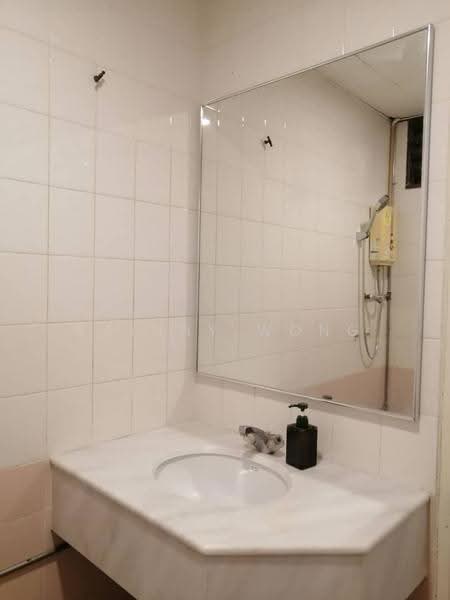 Apartment for Rent at Desa Pelangi - Rainny Wong - Bathroom - PropertyGuru.com.my