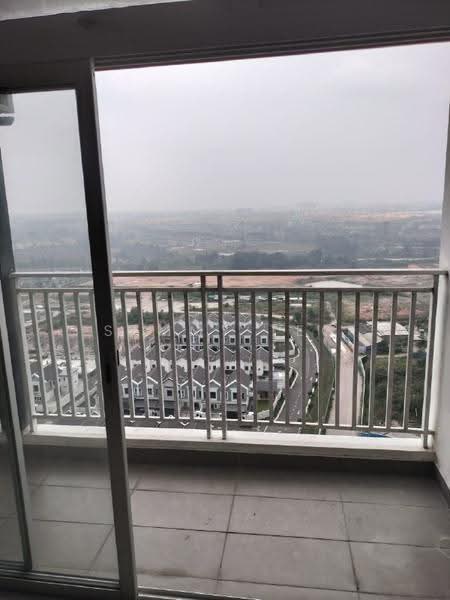 Kediaman Servis untuk Disewa di Centra Residences - SAMMY TEO - Balcony - PropertyGuru.com.my