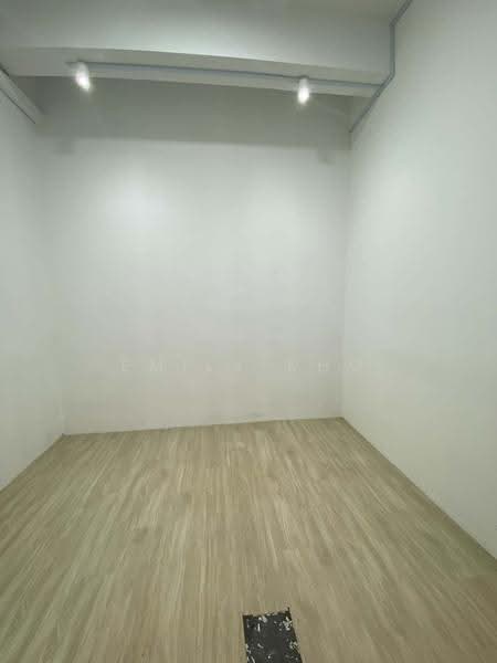 Kedai untuk Disewa di Kota Damansara (Selangor) - Emily Kho - Interior - PropertyGuru.com.my
