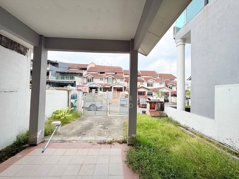 2.5-storey Terraced House for Sale in Taman Selayang Permata (Batu Caves) - Shaziery Iskandar - PropertyGuru.com.my
