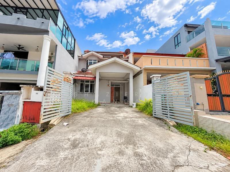 2.5-storey Terraced House for Sale in Taman Selayang Permata (Batu Caves) - Shaziery Iskandar - Exterior - PropertyGuru.com.my