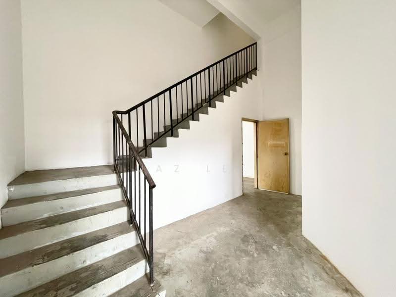 Semi-D Factory for Sale in Taman Desa Cemerlang (Ulu Tiram) - Jaz Lee - PropertyGuru.com.my
