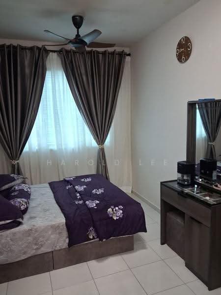 Kondominium untuk Dijual di Havana Beach Residences - Harold Lee - Bedroom - PropertyGuru.com.my