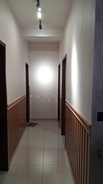 Kondominium untuk Dijual di Havana Beach Residences - Harold Lee - Corridor - PropertyGuru.com.my