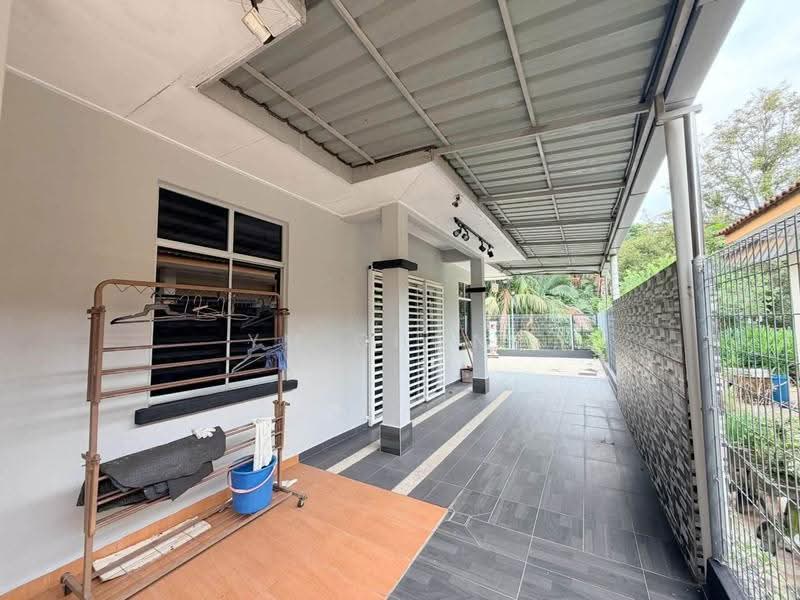 Semi-Detached House for Sale in Taman Rambai Harmoni (Bukit Rambai) - YM Chong - Exterior - PropertyGuru.com.my