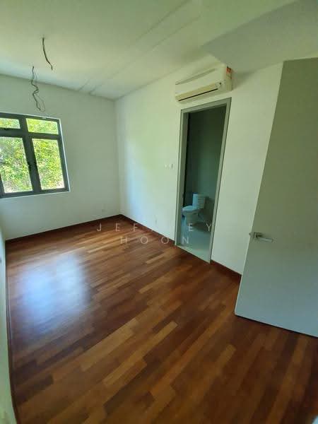 Terraced House for Sale in Bandar Putra Permai (Seri Kembangan) - Jeffrey Hoon - Bedroom - PropertyGuru.com.my