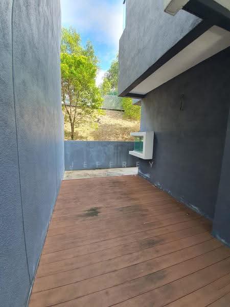 Terraced House for Sale in Bandar Putra Permai (Seri Kembangan) - Jeffrey Hoon - Exterior - PropertyGuru.com.my