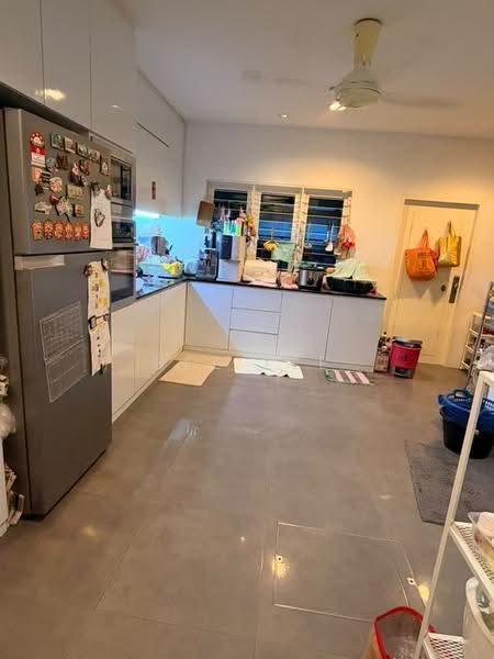 Rumah Teres 2-Tingkat untuk Dijual di Taman Seri Bahagia (Cheras) - GEE Lee - Kitchen - PropertyGuru.com.my