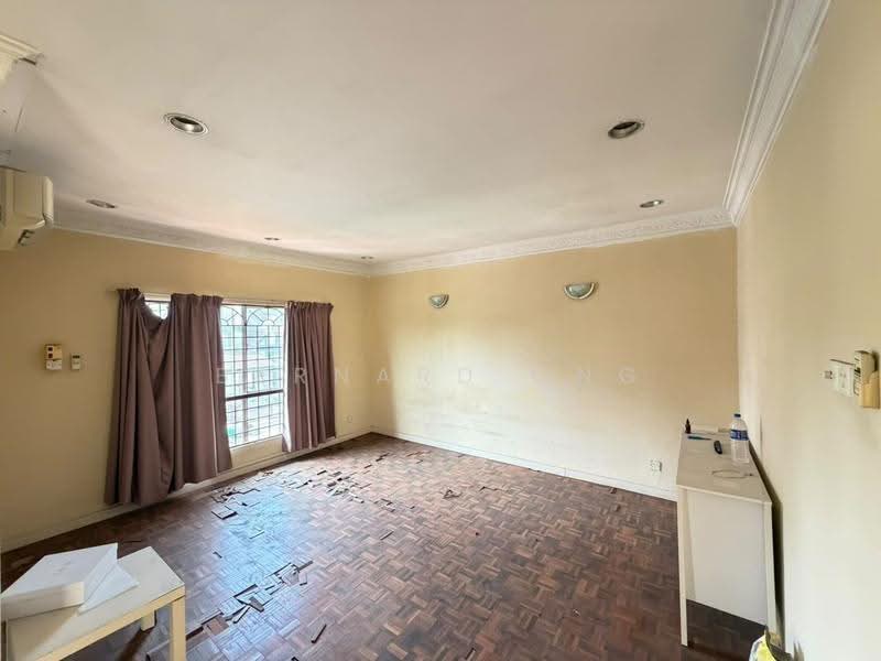 Bungalow House for Sale in Bandar Country Homes (Rawang) - Bernard Ong - Living Room - PropertyGuru.com.my