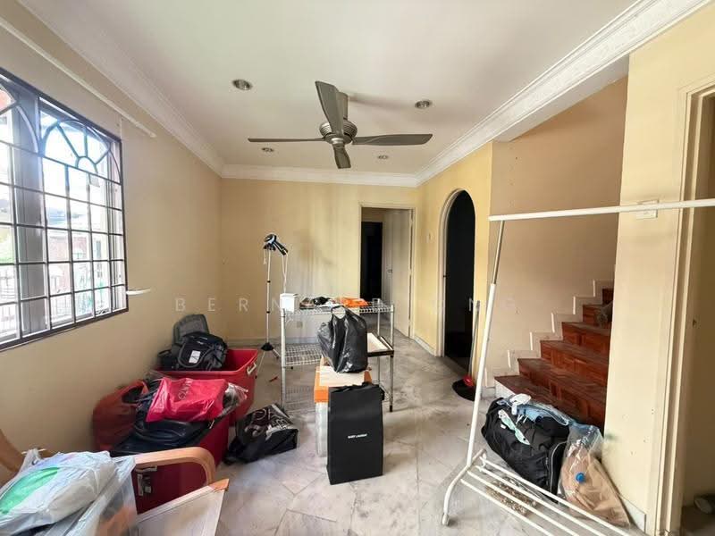 Bungalow House for Sale in Bandar Country Homes (Rawang) - Bernard Ong - Living Room - PropertyGuru.com.my