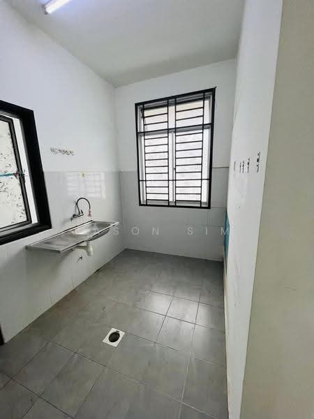 Townhouse for Sale in Taman Sierra Perdana (Masai) - Jason Sim - Kitchen - PropertyGuru.com.my