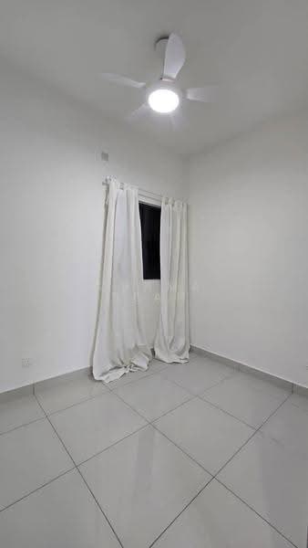 Kediaman Servis untuk Disewa di Traders Garden @ Cheras Selatan - Obama Seah - Bedroom - PropertyGuru.com.my