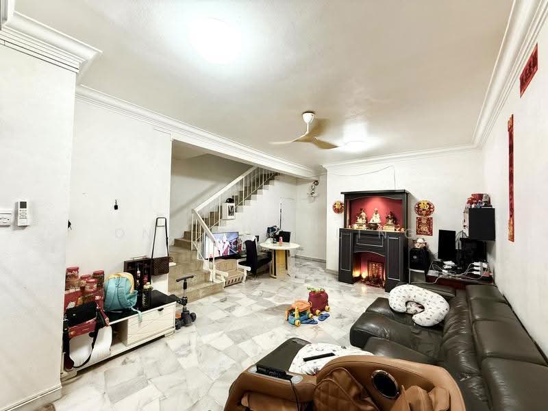 Rumah Teres 2-Tingkat untuk Dijual di Permas Jaya (Johor) - Ong Chin Ling - Living Room - PropertyGuru.com.my
