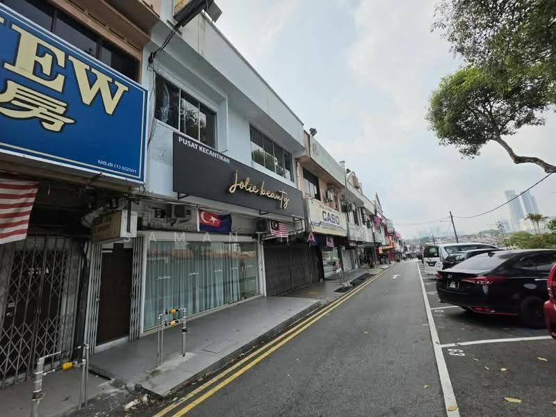 Shop / Office for Rent in Taman Sentosa (Johor Bahru) - Samantha Tan - Exterior - PropertyGuru.com.my