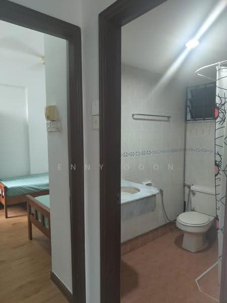 Condominium for Sale at Gurney Park Condominium - Lenny Goon - Bedroom - PropertyGuru.com.my