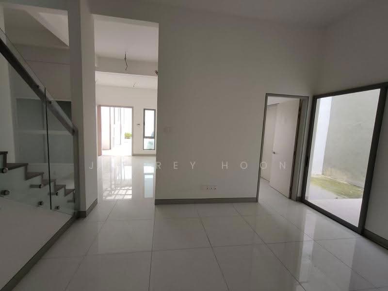 Terraced House for Sale in Bandar Putra Permai (Seri Kembangan) - Jeffrey Hoon - Interior - PropertyGuru.com.my
