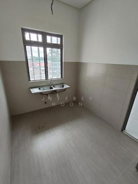 Terraced House for Sale in Bandar Putra Permai (Seri Kembangan) - Jeffrey Hoon - Interior - PropertyGuru.com.my