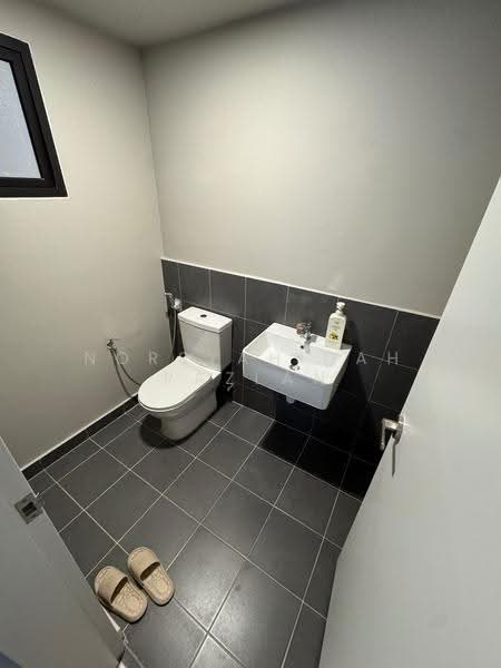 Condominium for Rent at Myra Cove - Norsyahidah Razlan - Bathroom - PropertyGuru.com.my
