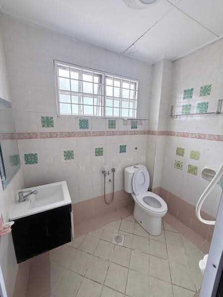 2-storey Terraced House for Sale in Shah Alam (Selangor) - Dr Shahril Nizam - PropertyGuru.com.my