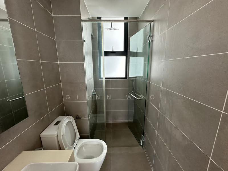 Kediaman Servis untuk Dijual di The M @ Medini Macrolink - Glenn Woo - Bathroom - PropertyGuru.com.my