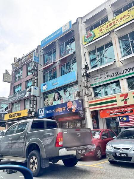 Shop for Rent in Bandar Puteri Puchong (Puchong) - Jolin Choi - Exterior - PropertyGuru.com.my