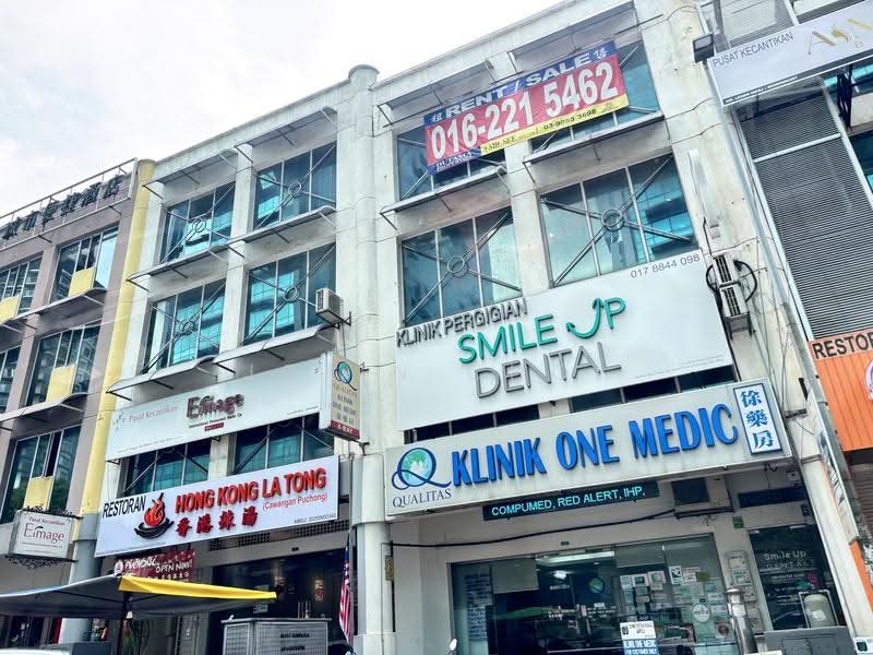 Shop for Rent in Bandar Puteri Puchong (Puchong) - Jolin Choi - Exterior - PropertyGuru.com.my