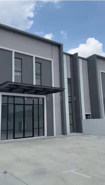 Kilang Berkembar untuk Disewa di Eco Business Park 1 (Johor Bahru) - Kate Tee - Exterior - PropertyGuru.com.my