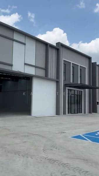 Kilang Berkembar untuk Disewa di Eco Business Park 1 (Johor Bahru) - Kate Tee - Exterior - PropertyGuru.com.my
