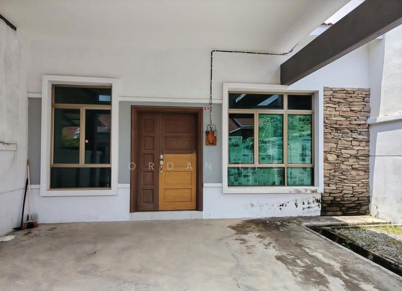 Rumah Teres 1-Tingkat untuk Dijual di Jasin (Melaka) - Jordan Lee - PropertyGuru.com.my