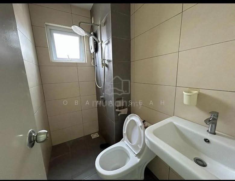 Kondominium untuk Disewa di The Holmes 1 - Obama Seah - Bathroom - PropertyGuru.com.my
