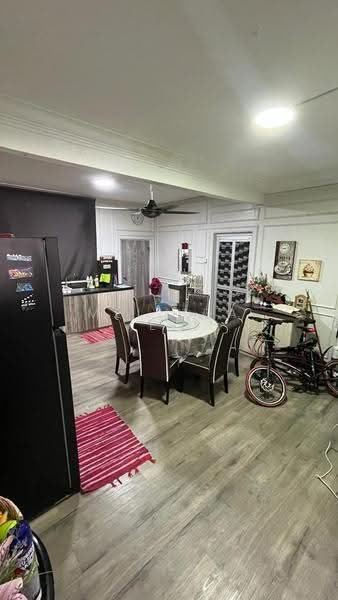 2-storey Terraced House for Sale in Taman Bukit Kempas (Tampoi) - Melinda Ee - Dining Room - PropertyGuru.com.my