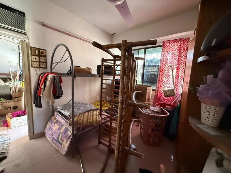 Apartment for Sale at Taman Lip Sin Block 37 - Meng . - Bedroom - PropertyGuru.com.my