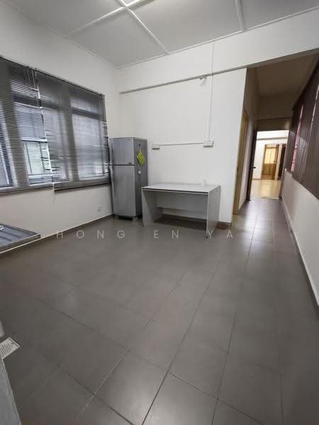 Shop / Office for Rent in Taman Pelangi (Johor Bahru) - Hong En Yap - Interior - PropertyGuru.com.my