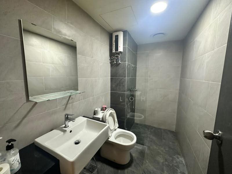 Kediaman Servis untuk Disewa di Emporis - Ben Loh - Bathroom - PropertyGuru.com.my