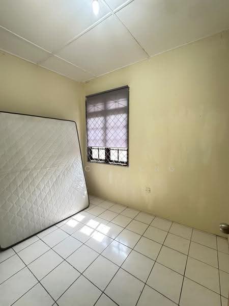 1-storey Terraced House for Sale in Kuching (Sarawak) - Erica Bong - Bedroom - PropertyGuru.com.my