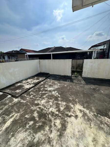 1-storey Terraced House for Sale in Kuching (Sarawak) - Erica Bong - Exterior - PropertyGuru.com.my