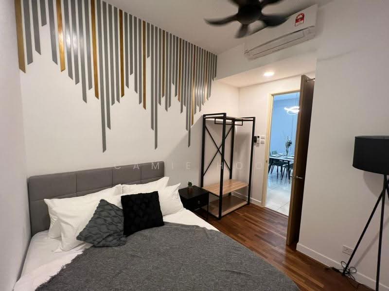 Service Residence for Sale at Avara - Camie Hoo - Bedroom - PropertyGuru.com.my